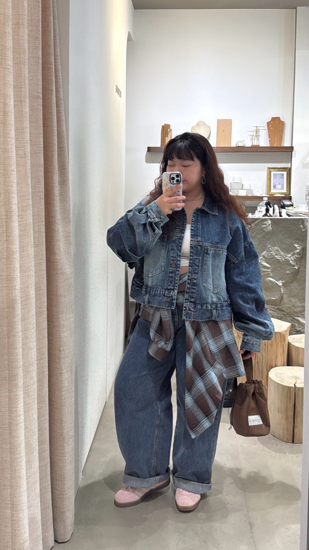 image_0F842345-92D6-457D-97BA-7F4845C993BC_1763948057