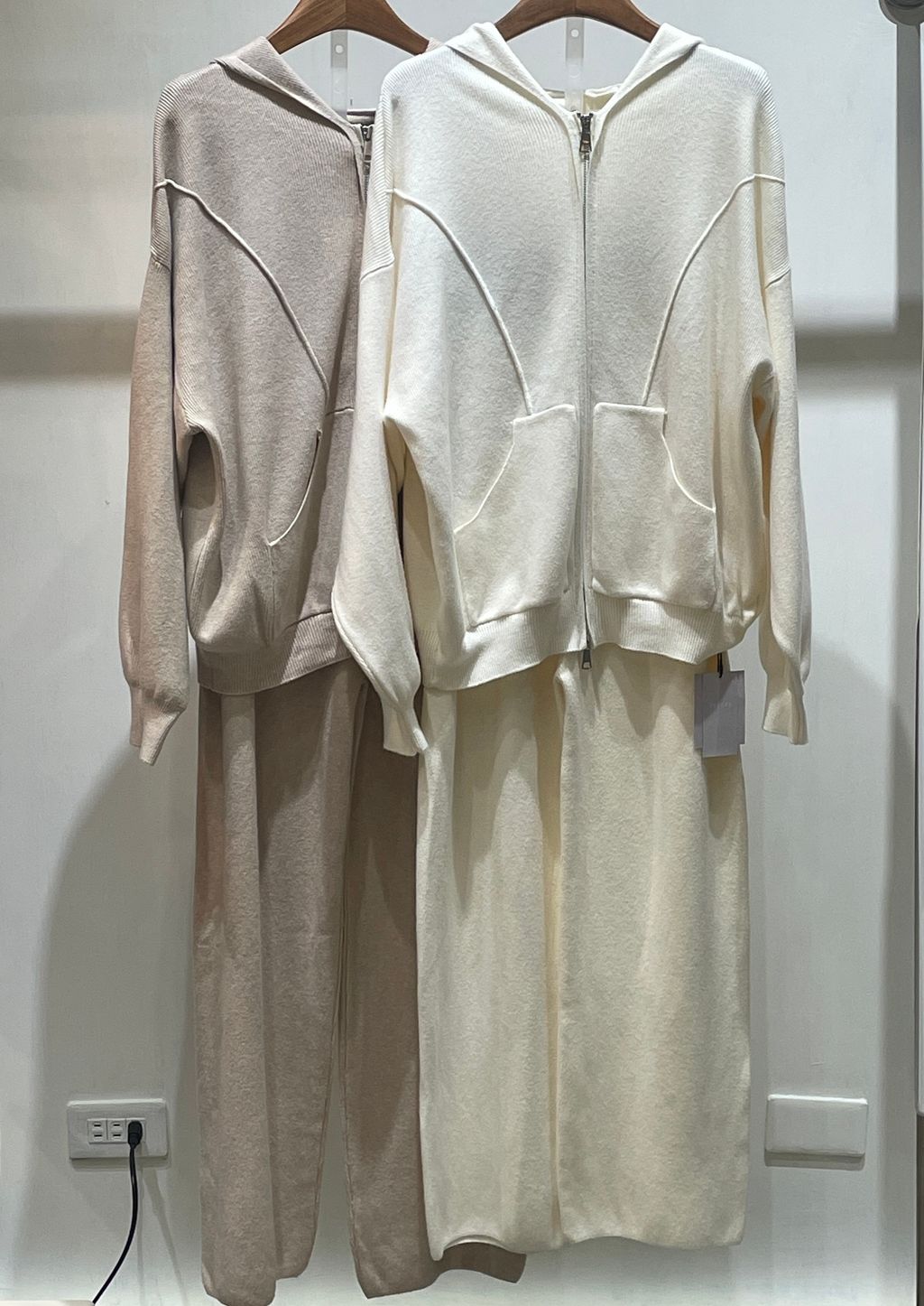 image_266F56BE-78BB-474D-892B-419A6A54C2D3_1764149388