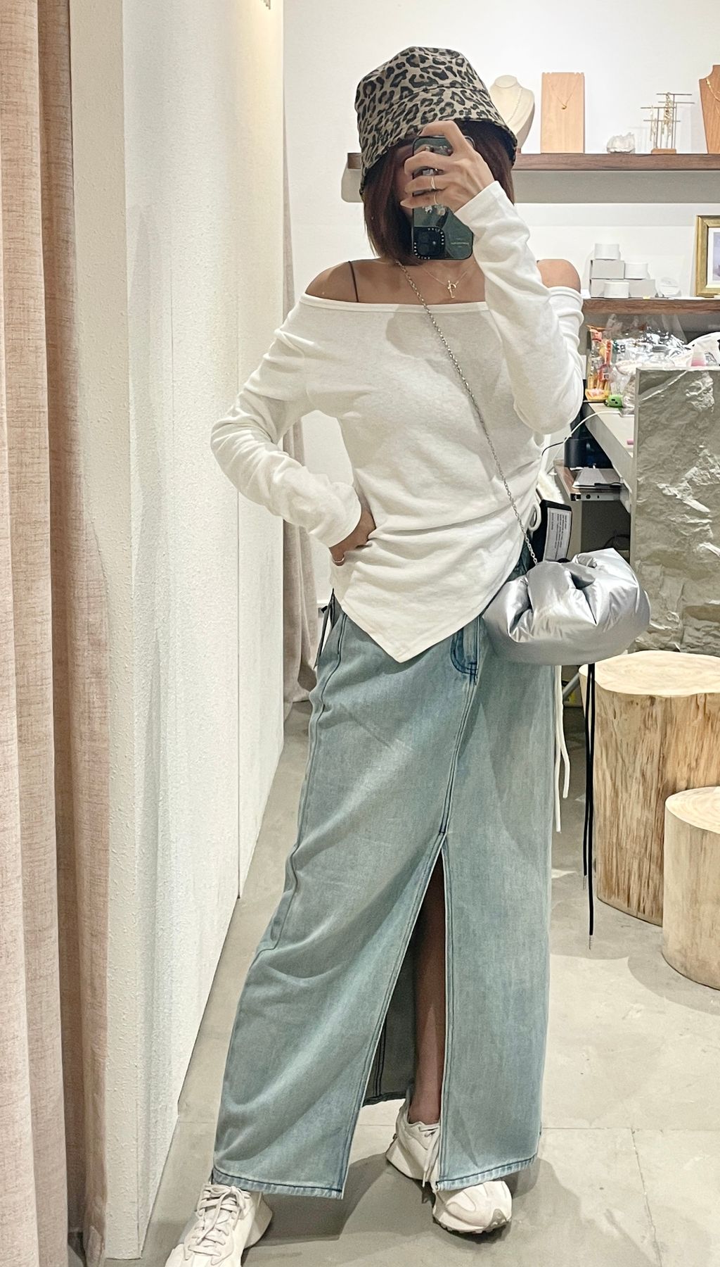 image_928D1F99-93E8-4683-9A52-C571F0E0933A_1764925319