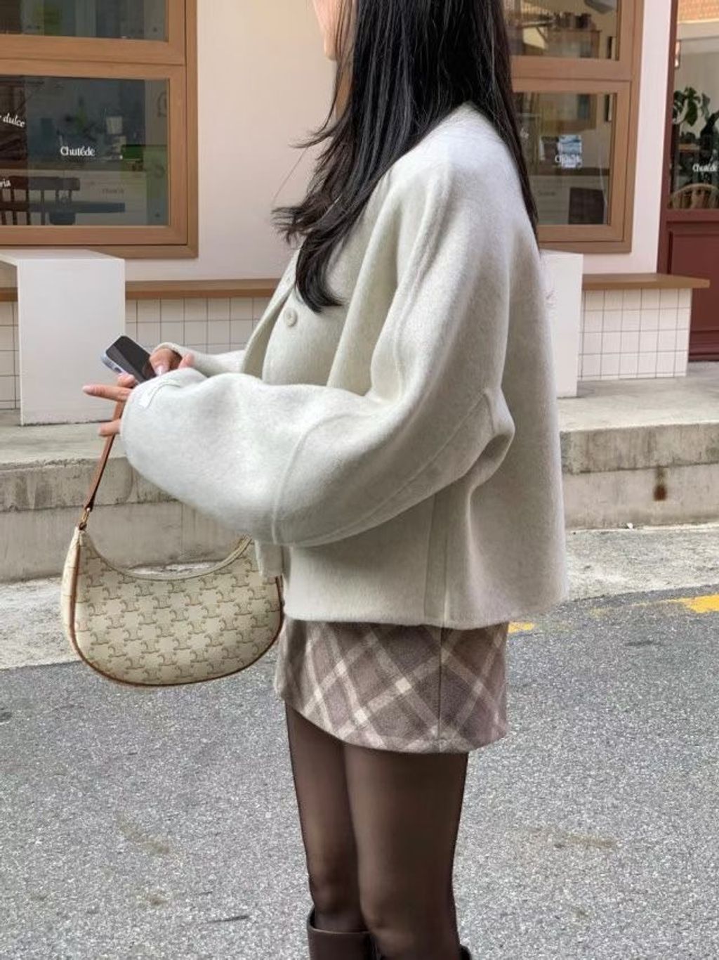 09d43b16a2f542452871b8fd8ea4179f