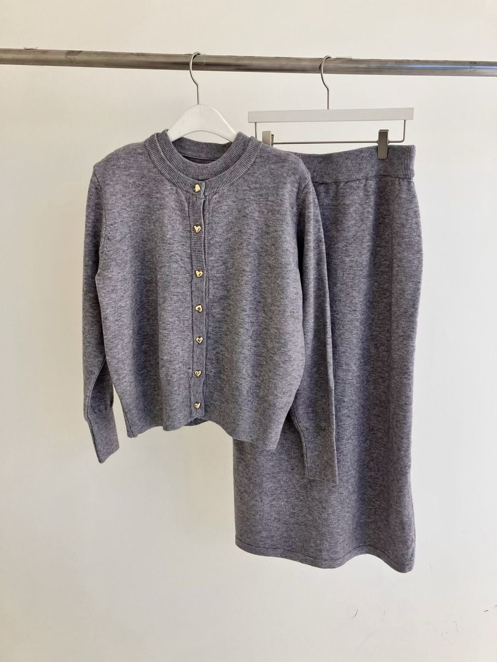 5f3a9ff4bb521086574594a031918470