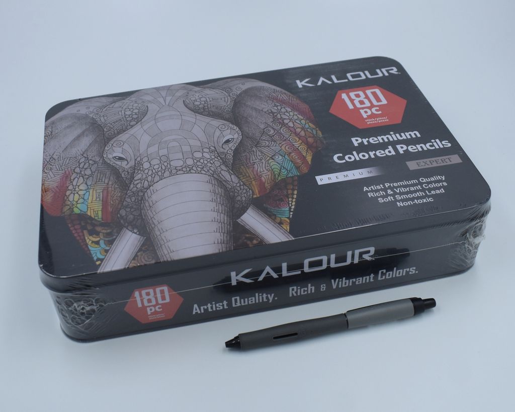 kalour_premiumcolouredpencilblue180_02.jpg