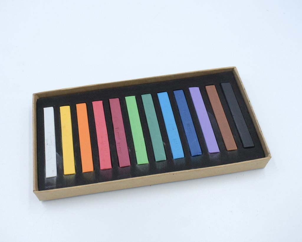masterspastel12pc_03.jpg