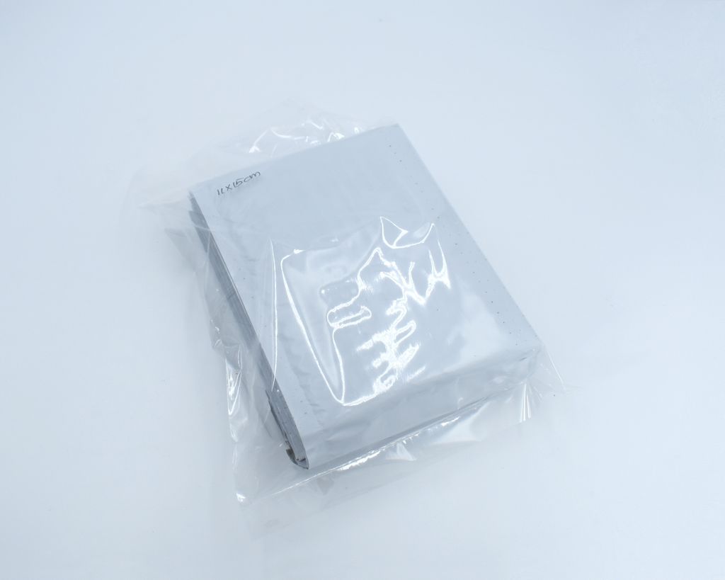 bubblemailer_11x15_02.jpg