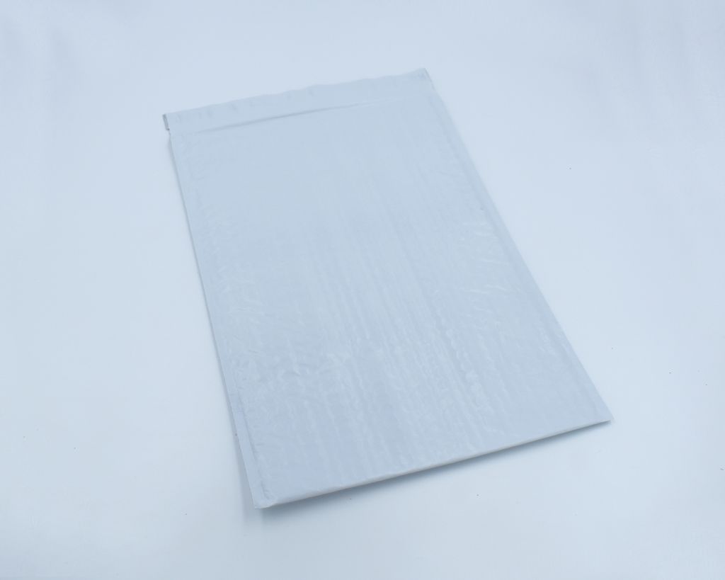 bubblemailer_25x35_01.jpg