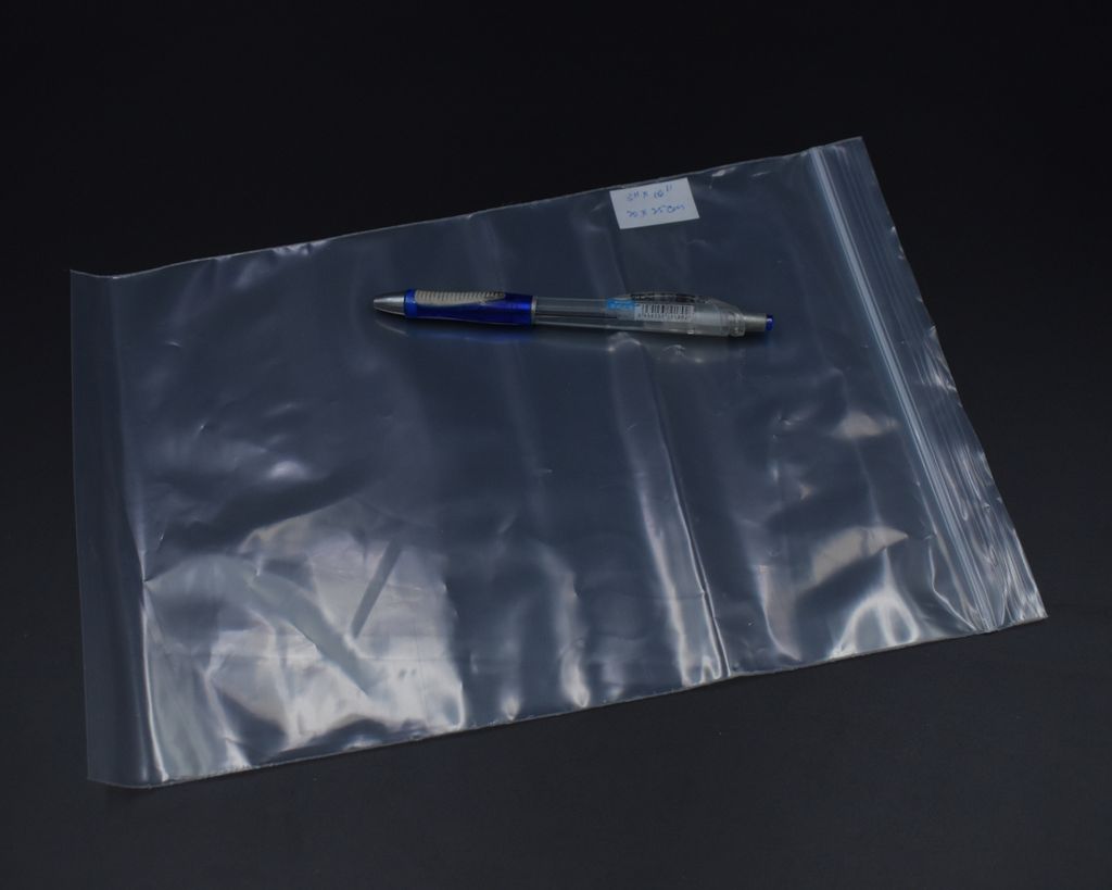 ziplock_20x25.jpg