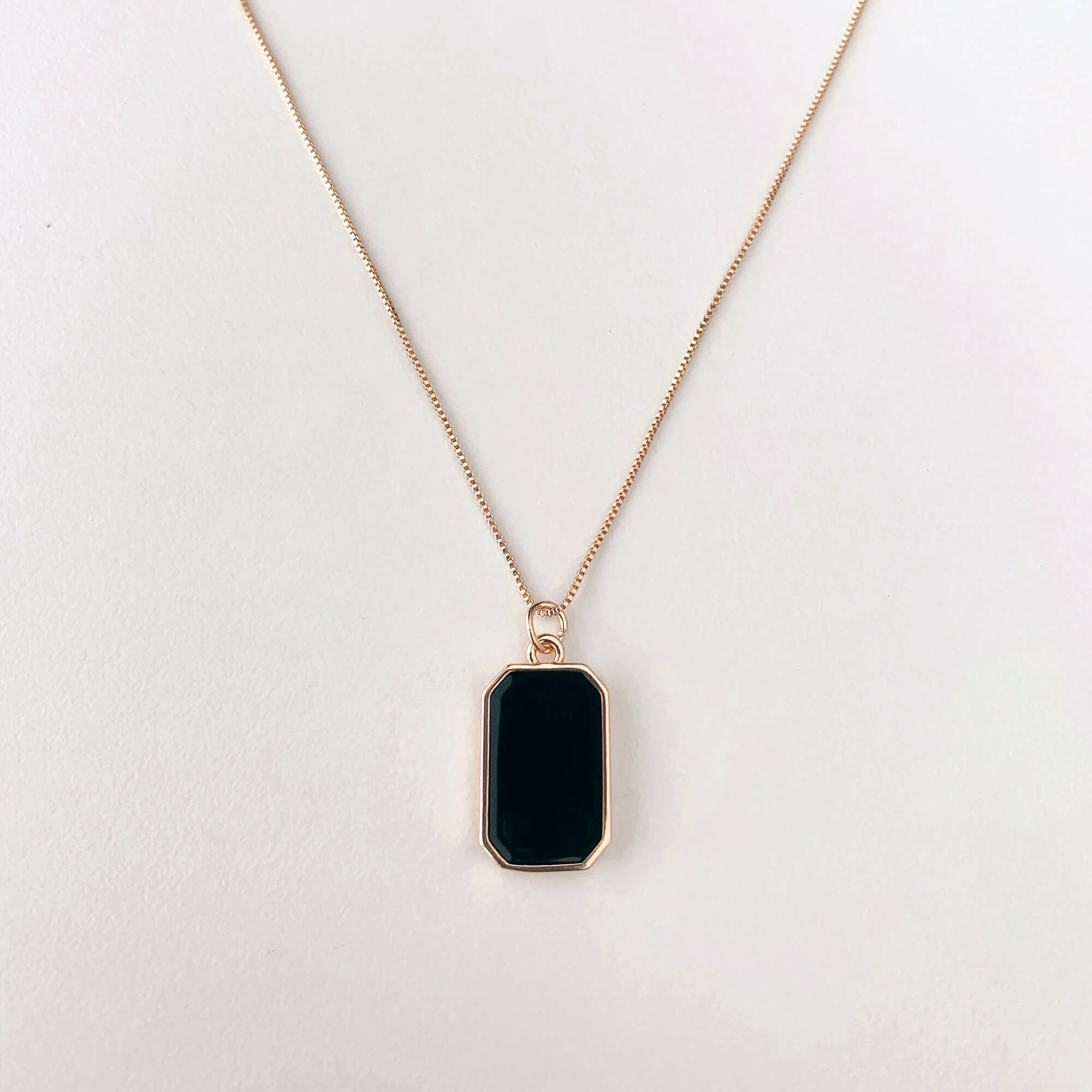 Deep Onyx Rectangle Pendant Necklace 