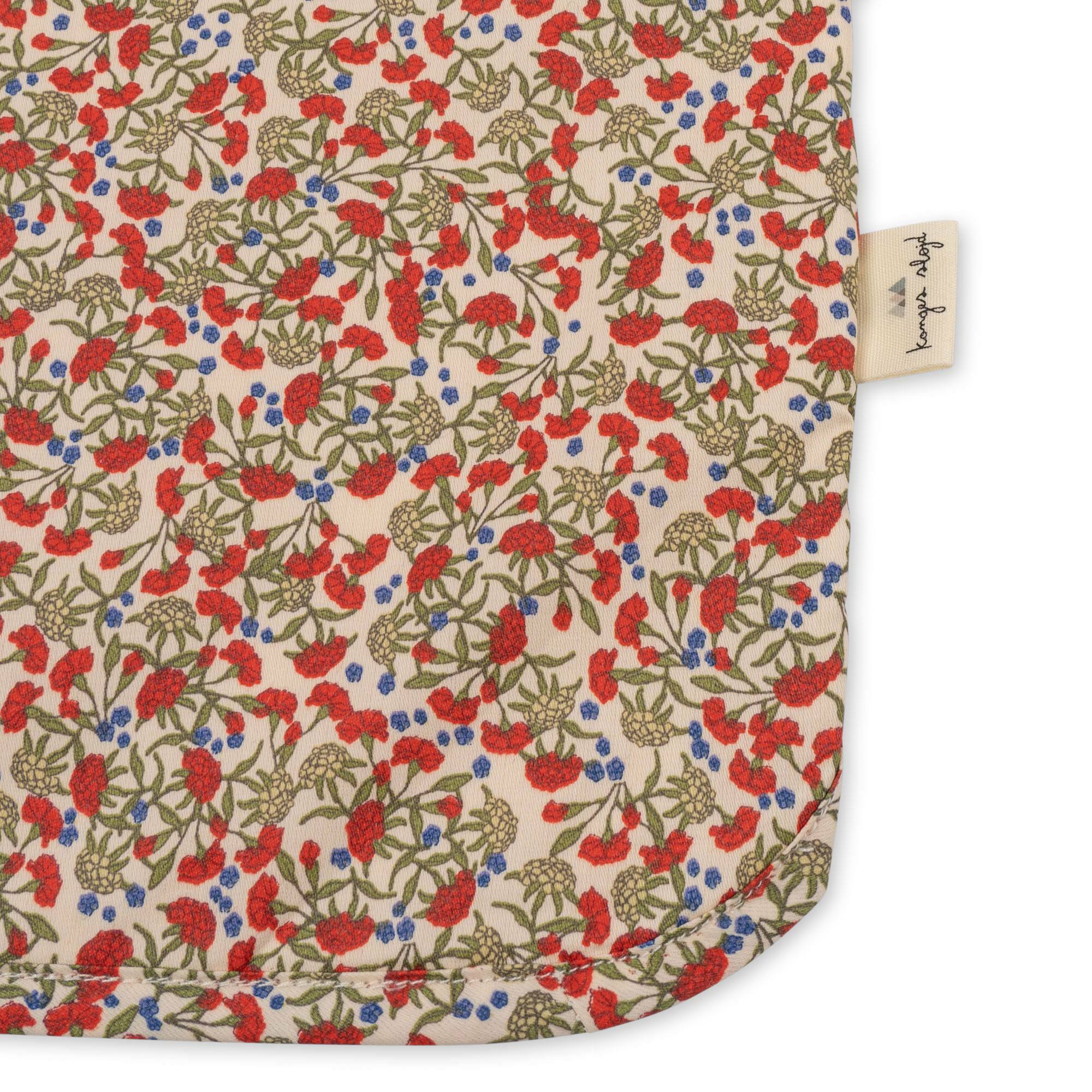 KS1022 - COMEA BIG BIB - CARNATIONS - Extra 2