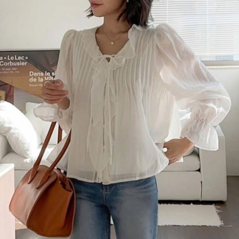 正韓荷葉邊波浪領綁帶上衣 $795 (1)