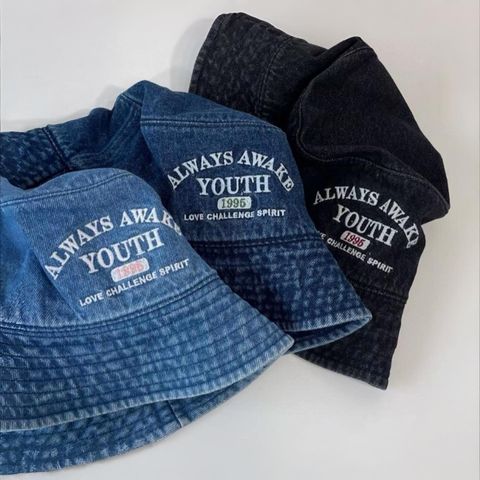 正韓刺繡英字牛仔漁夫帽｜$890 (1)