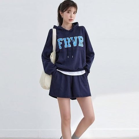 正韓FRVR字母連帽上衣&A字版型短褲 套裝 $1180 (3)