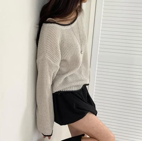正韓配色慵懶感針織上衣 $695