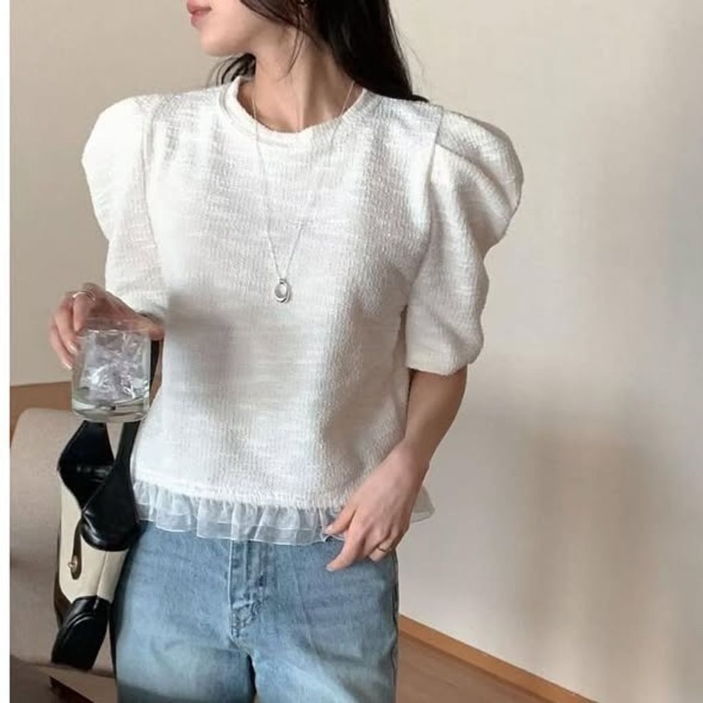 正韓公主袖拼接氣質上衣 $695 (1)