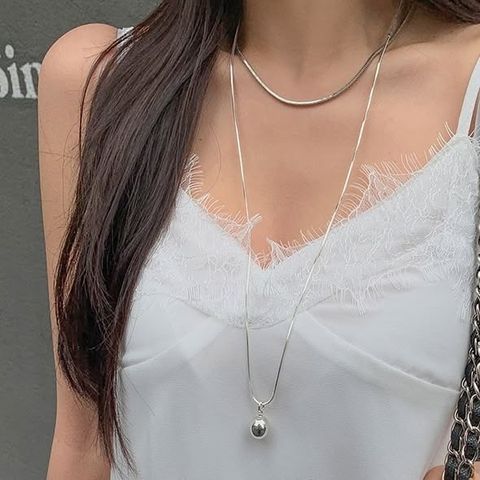 正韓V領拼接睫毛蕾絲不規則細肩帶背心上衣 $890 (3)