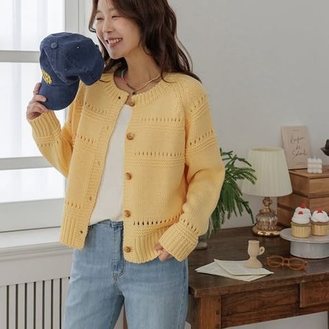 正韓排扣鏤空洞眼針織外套 $890_ (1)