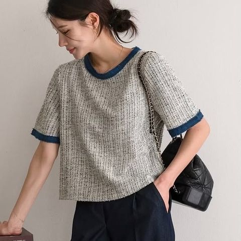 正韓拼接混色毛呢短版上衣 $980 (2)