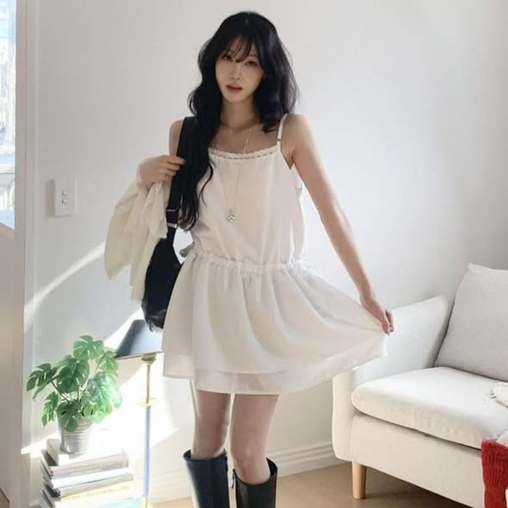 正韓層次細肩帶俏麗短洋裝 $980