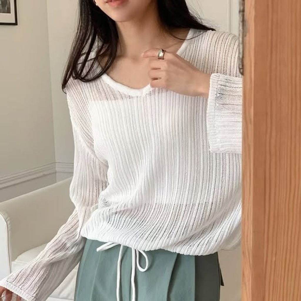 正韓V領坑條下襬抽繩針織上衣 $590 (1)