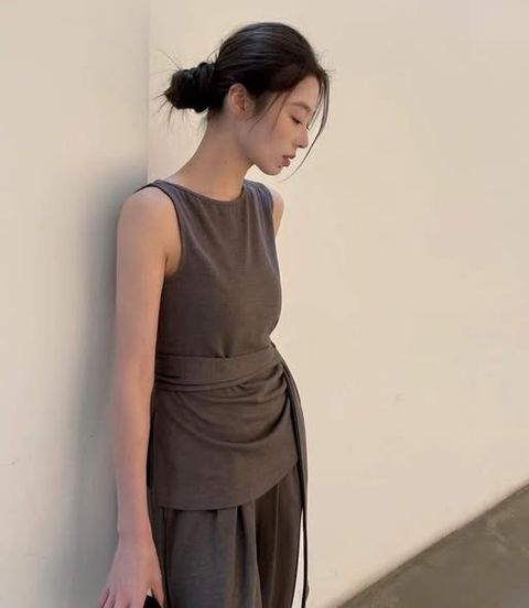 正韓綁帶設計無袖套裝-238 (2)