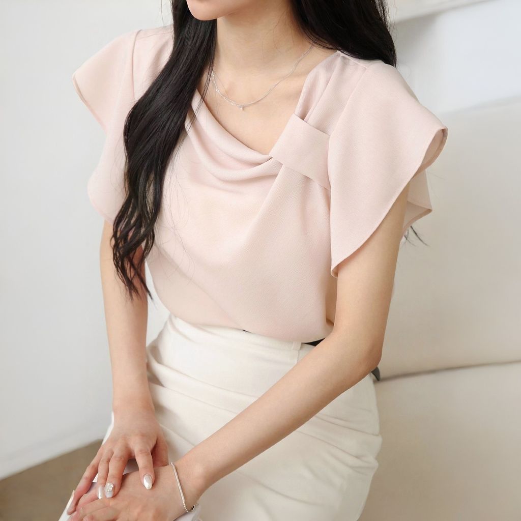 正韓垂墜領荷葉袖雪紡上衣｜$795 (4)