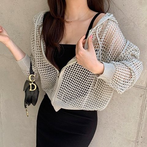 正韓鏤空洞洞連帽外套 $890 (2)