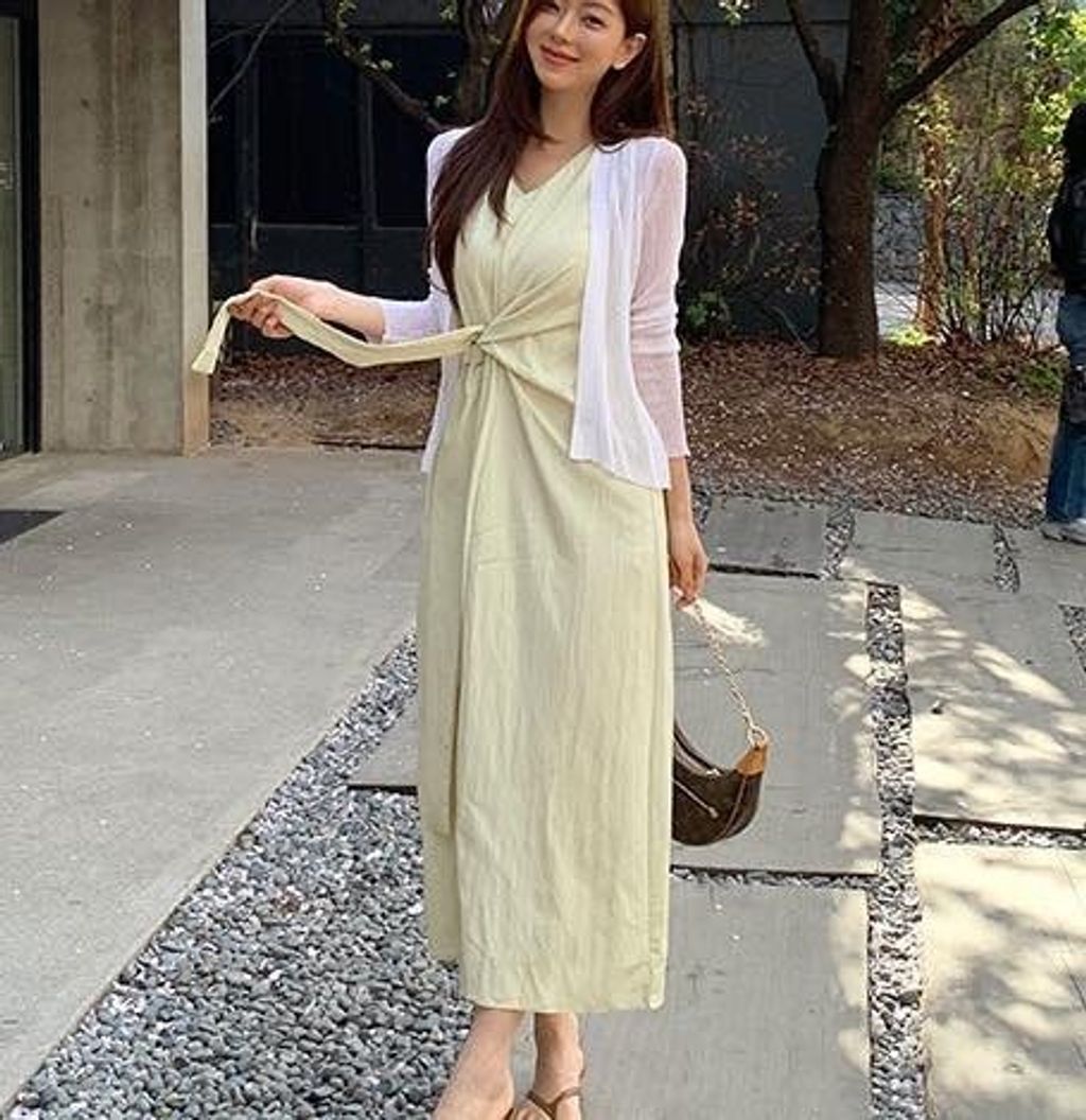 正韓V領腰間綁帶背心洋裝-128 (3)