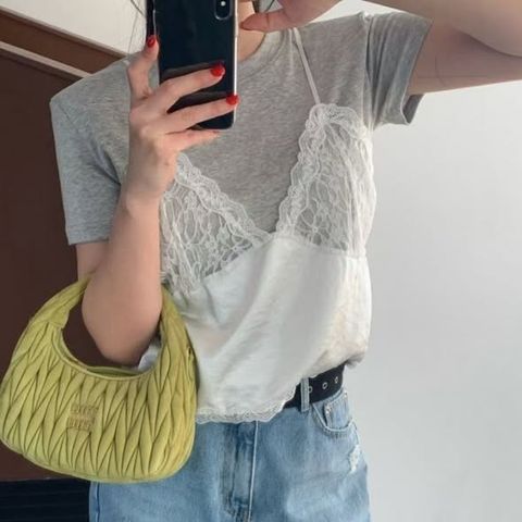 正韓蕾絲造型後綁帶假兩件上衣 $980 (1)