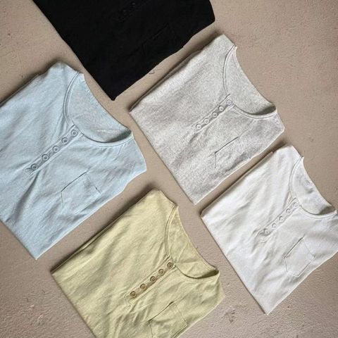 亨利領舒適素色棉T上衣｜$695 (4)
