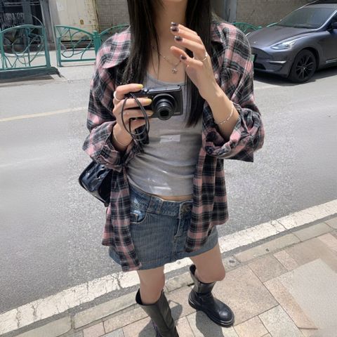 正韓粉黑撞色格紋襯衫｜$590 (3)