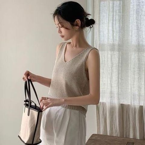 正韓V領針織背心＋排扣外套套組｜$1180 (6)