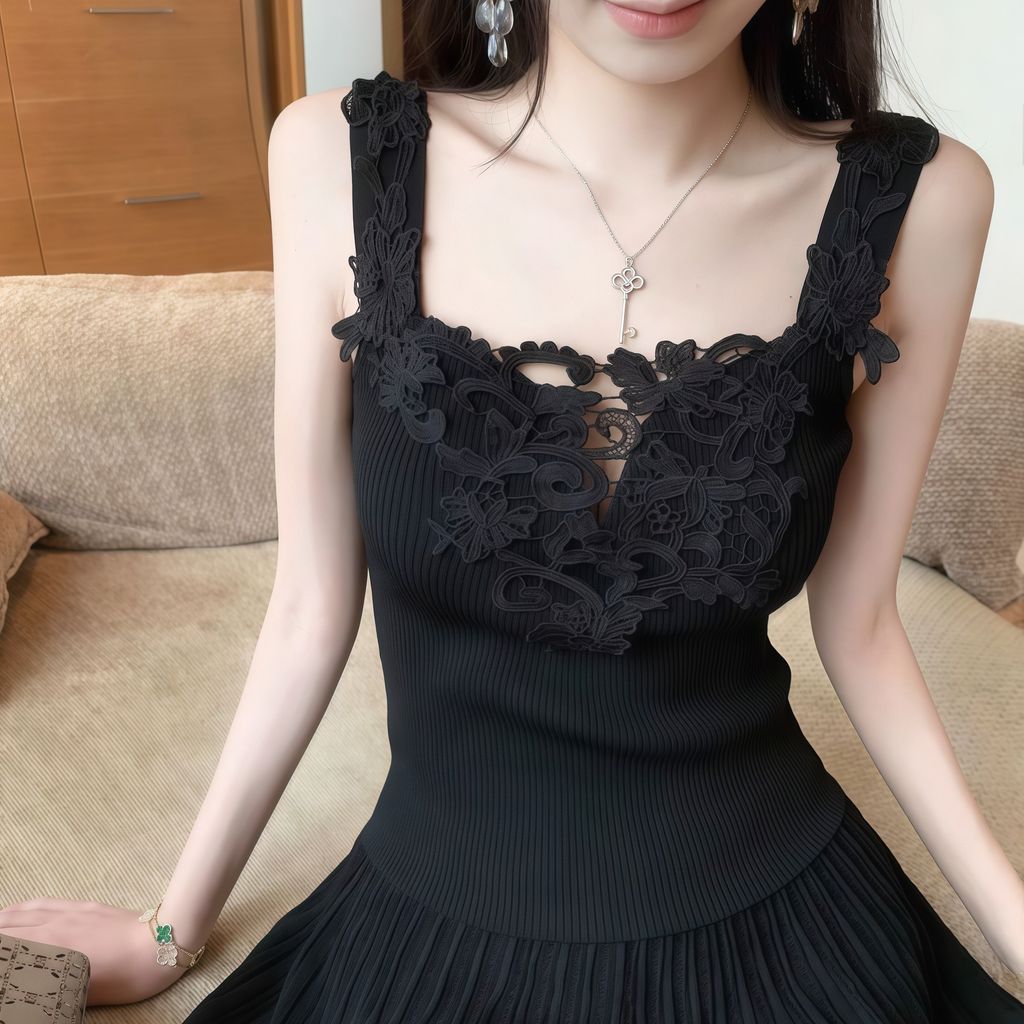 正韓蕾絲刺繡針織背心上衣｜$690 (4)