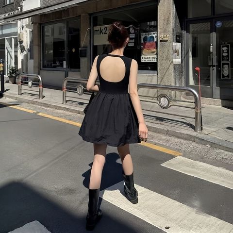 正韓美背簍空傘襬洋裝-118 (6)