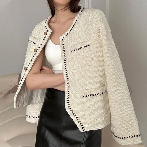 黑白滾邊質感金釦外套 $890 (1)