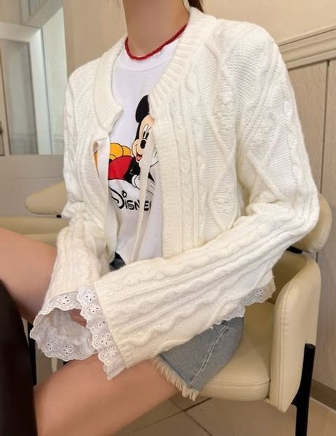 麻花拼接蕾絲棉綁結上衣 $990 (2)