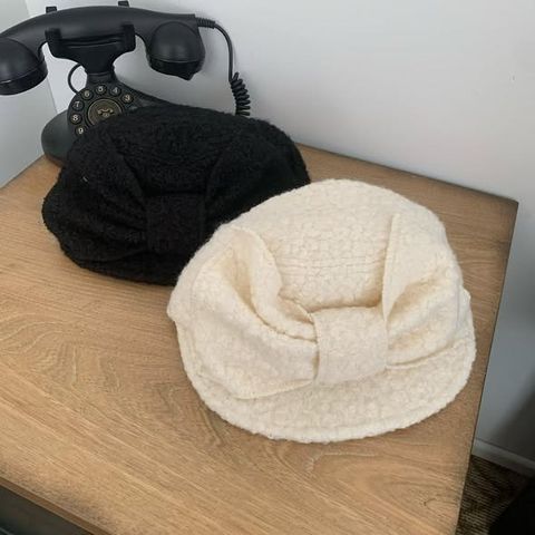 正韓 小香風吸睛大蝴蝶結針織帽｜$690 (1)