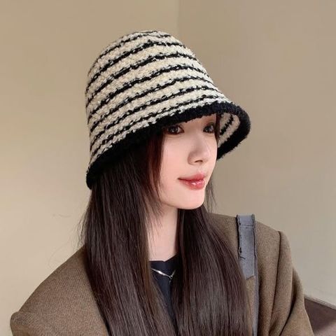 正韓黑白相間配色針織漁夫帽 $390 (1)