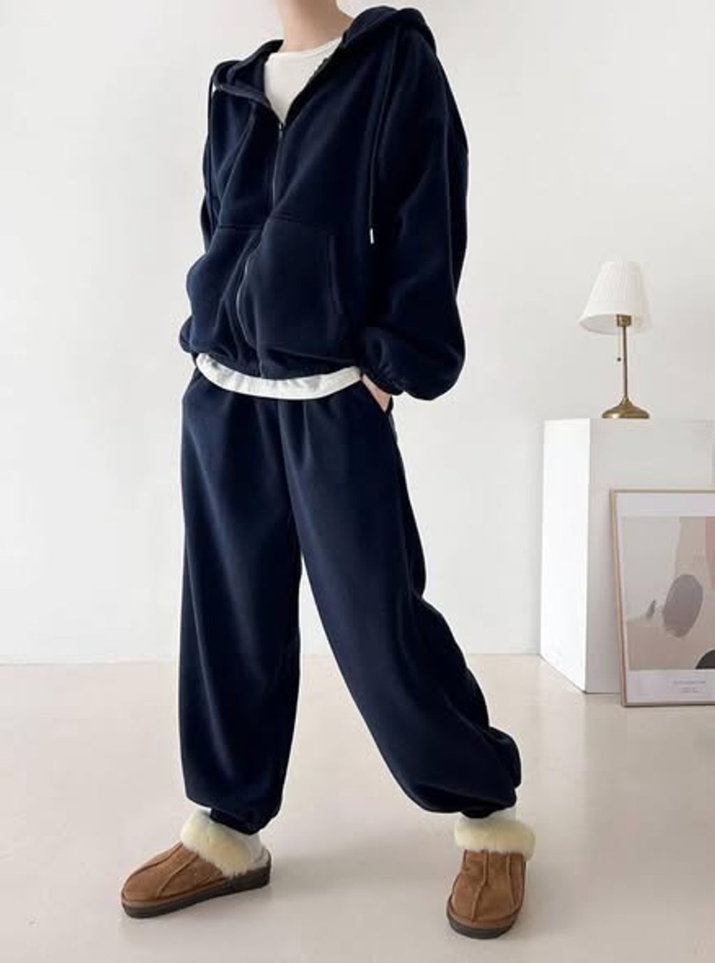 正韓刷毛連帽拉鍊＆長褲套裝-128 (1)