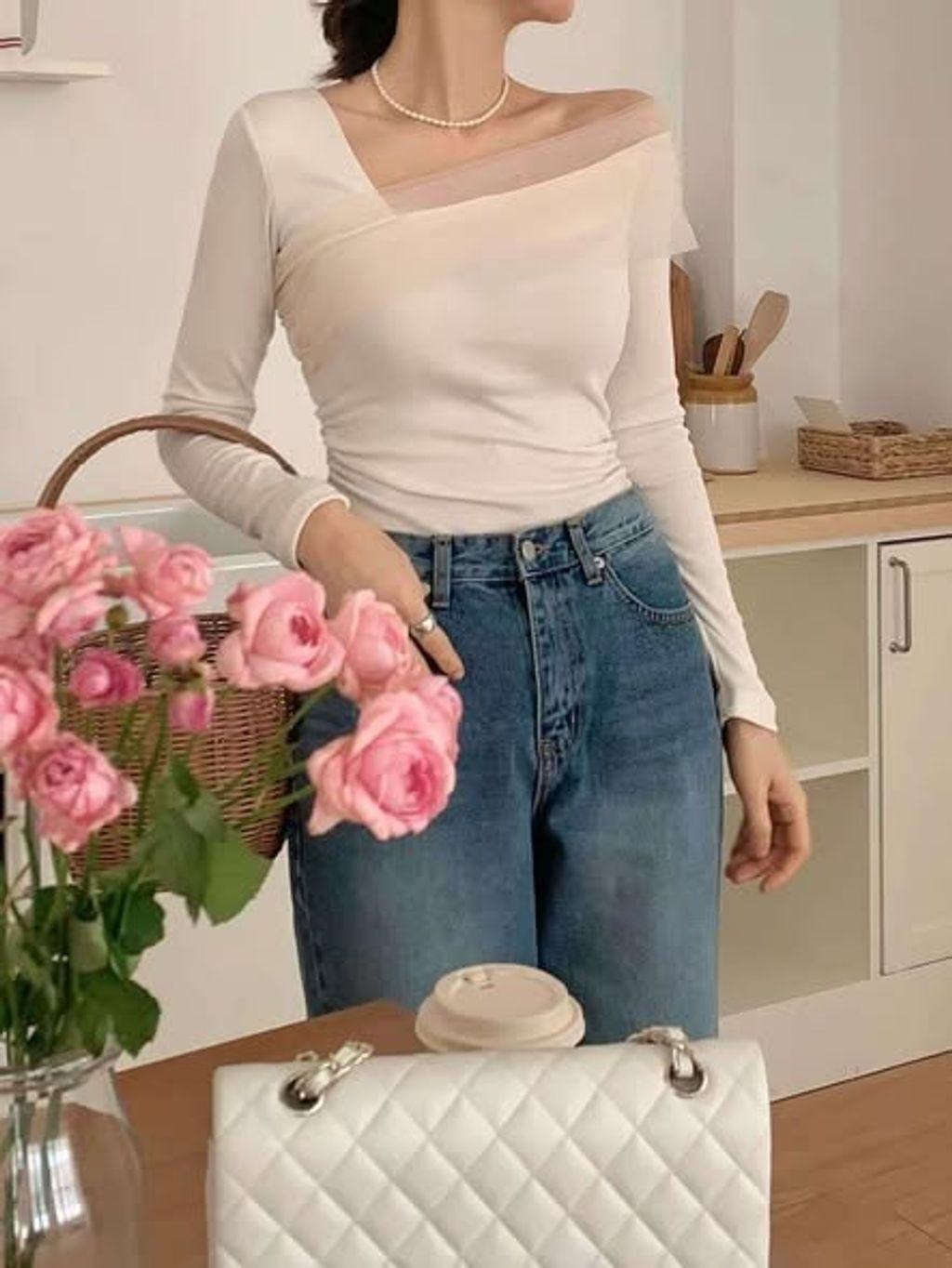 正韓透紗不規則斜露肩上衣｜$1180 (1)