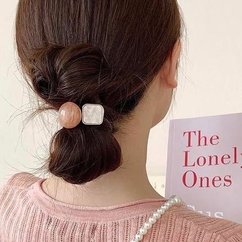 正韓幾何立體髮圈 $250 (1)