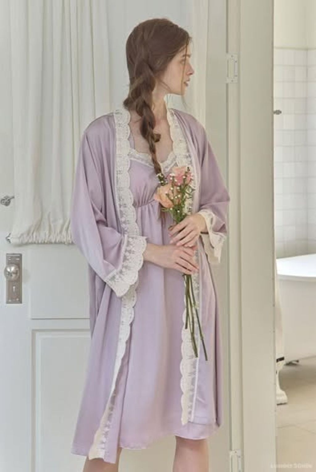 正韓蕾絲滾邊細肩帶洋裝＆長版罩衫套裝-298 (1)