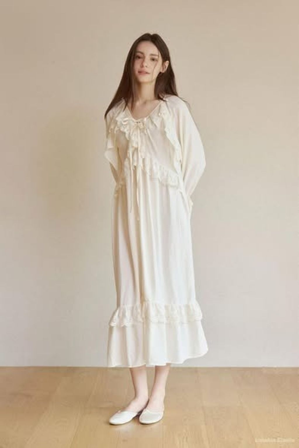 正韓蕾絲滾邊蝴蝶結綁帶長版洋裝睡衣-218 (1)