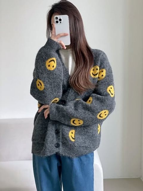 正韓配色可愛笑臉罩衫外套｜$1280 (1)