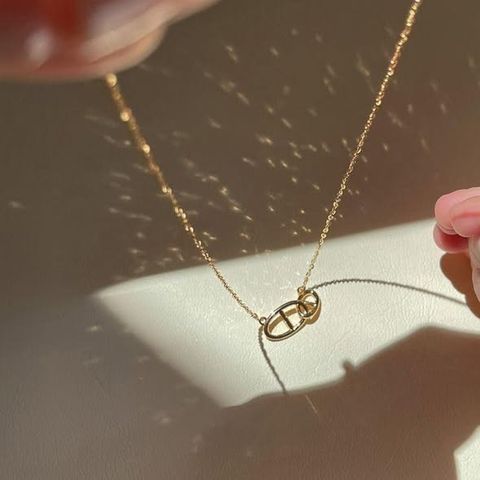 正韓雙環釦鏤空項鍊 $280 (1)