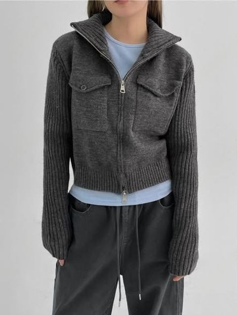 正韓拼接羅紋袖立領拉鍊外套-148 (1)