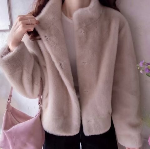 正韓貴氣內排扣毛毛外套-268 (1)