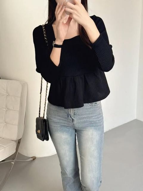 正韓拼接傘狀下擺羅紋上衣｜$690 (1)