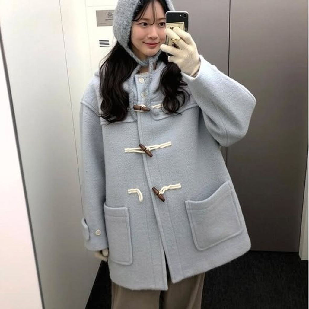 正韓牛角釦連帽挺版外套-598 (1)