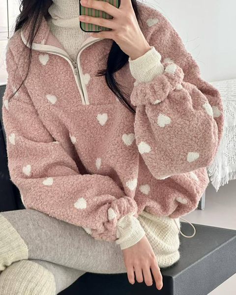 正韓超甜美配色愛心點點下擺抽繩毛毛上衣-189-5