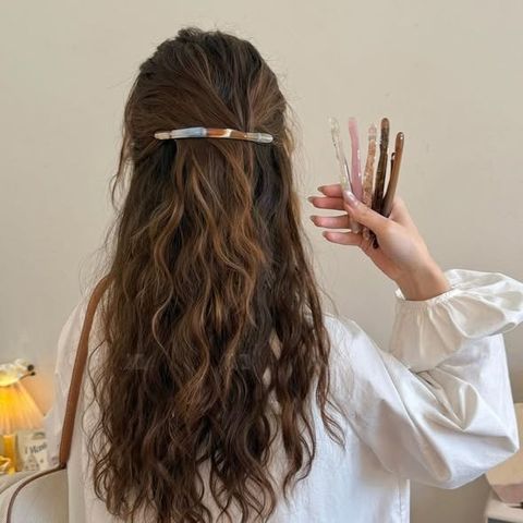 正韓曲線一字彈跳夾 $250 (1)