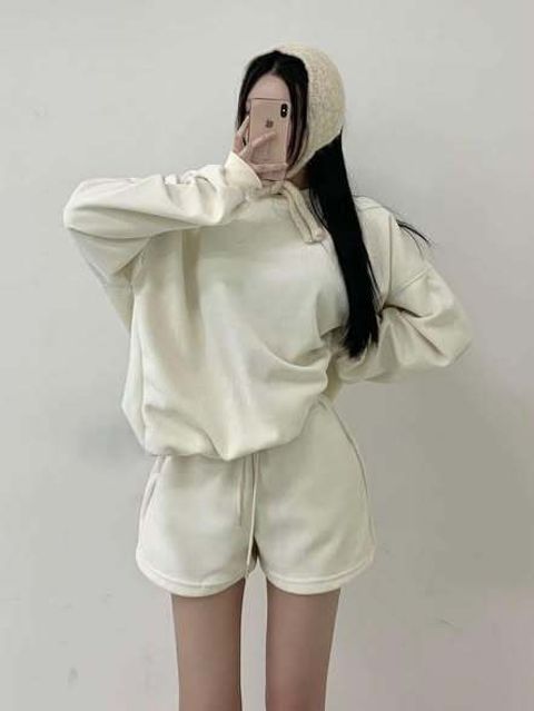 601303447_1359130409583831_2238766027102867192_n